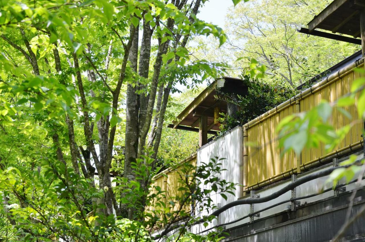 Kurokawa Onsen Oku No Yu Hotel Minamioguni Exterior photo