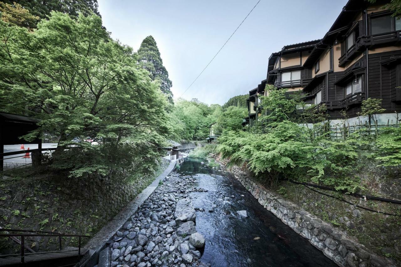 Kurokawa Onsen Oku No Yu Hotel Minamioguni Exterior photo